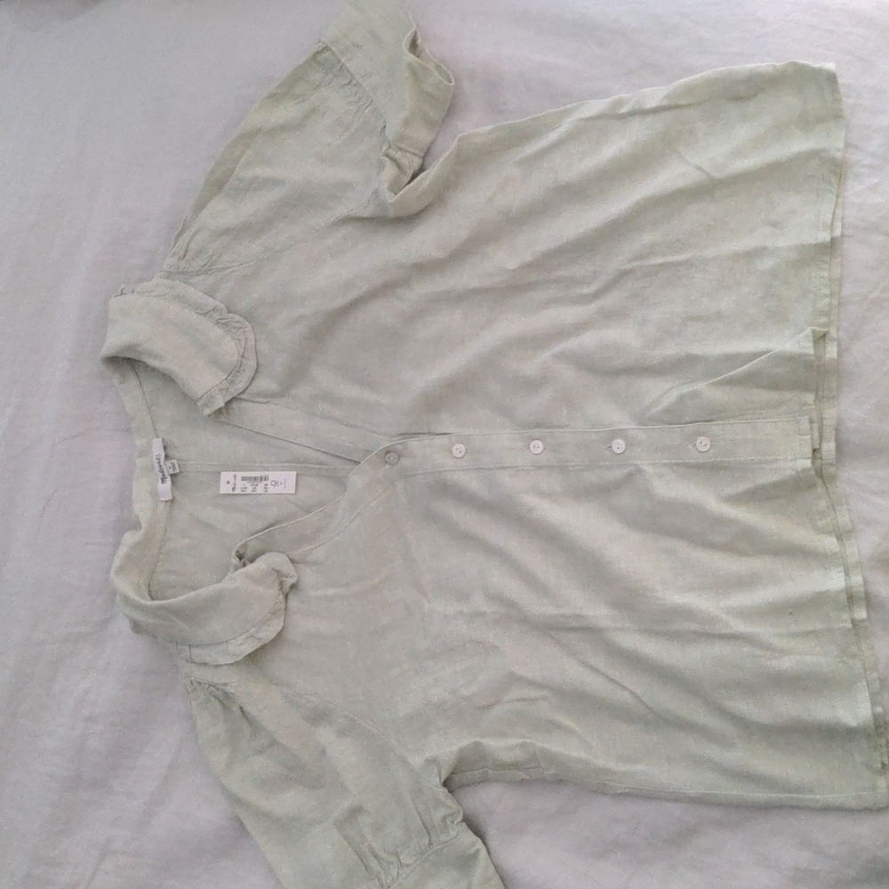 Madewell ruffle Peter pan collar button down